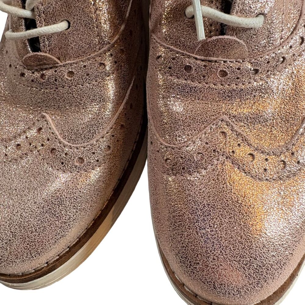 Cole Haan OriginalGrand Wingtip Oxford Womens 7.5B Rose Gold Metallic Leather - Picture 4 of 10